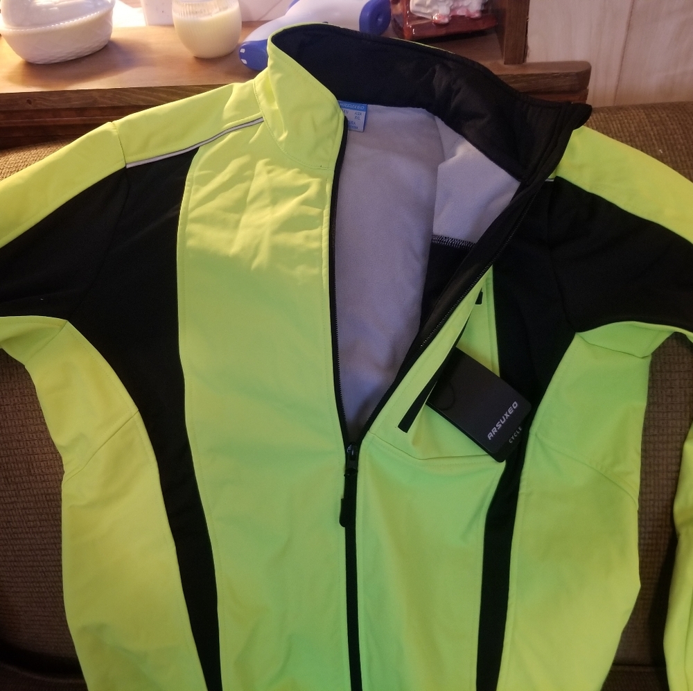 Cycling jacket - Picture 3 of 4